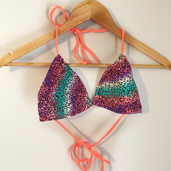 Forever 21 triangle leopard string bikini top sz L - Picture 1 of 4